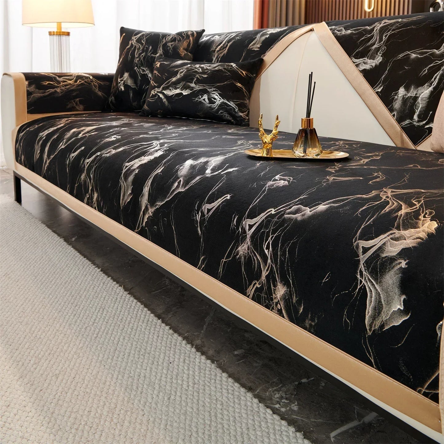 Anti-slip marble lines protective cover