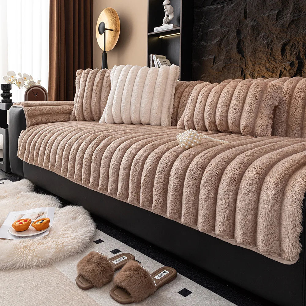 Plüschsofabezug mit dickem, rutschfestem Winterkissen