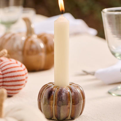 Kürbis-Kerzenhalter aus Steinzeug – dekorative Herbstdeko